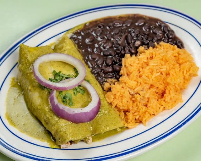 Enchiladas Suizas.